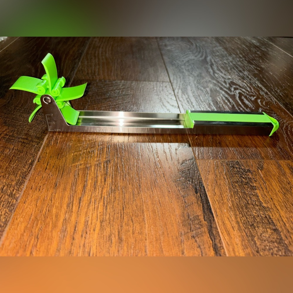 Melon Cutter - Picture 11 of 16